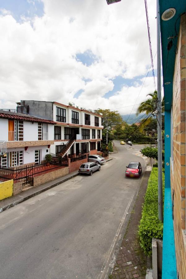 Edificio Niza80 Ibague, Acceso Digital Cerca Parque Deportivo Hotel Luaran gambar