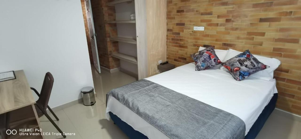 Edificio Niza80 Ibague, Acceso Digital Cerca Parque Deportivo Hotel Luaran gambar